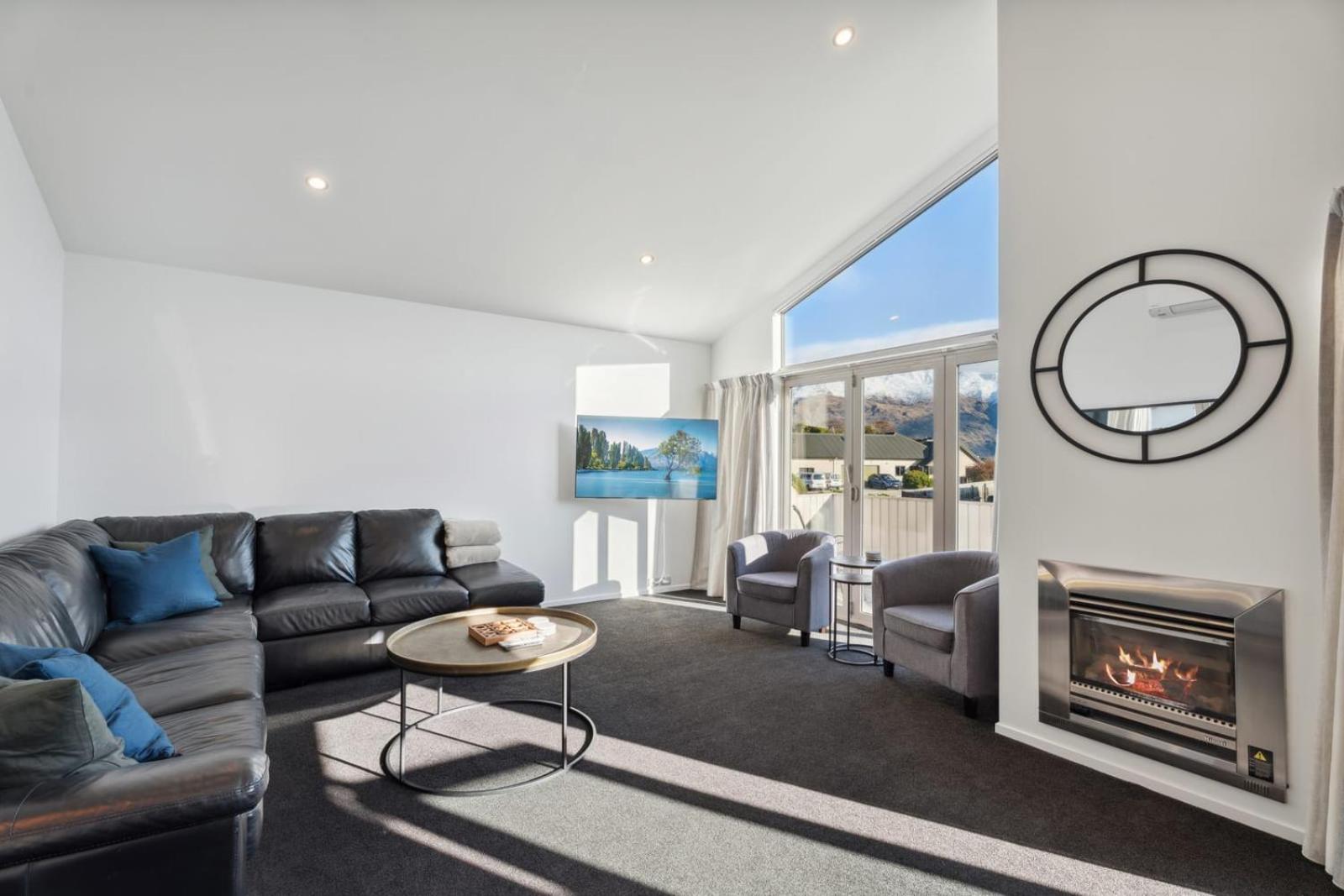 Alpine Retreat - 3 Bedroom Wanaka Zewnętrze zdjęcie